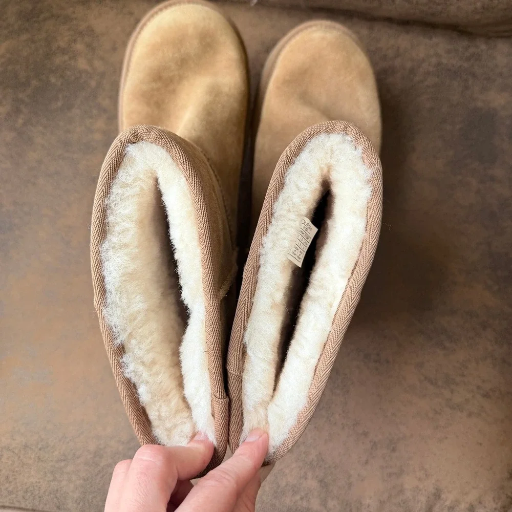 Koolaburra by UGG koolaburra by