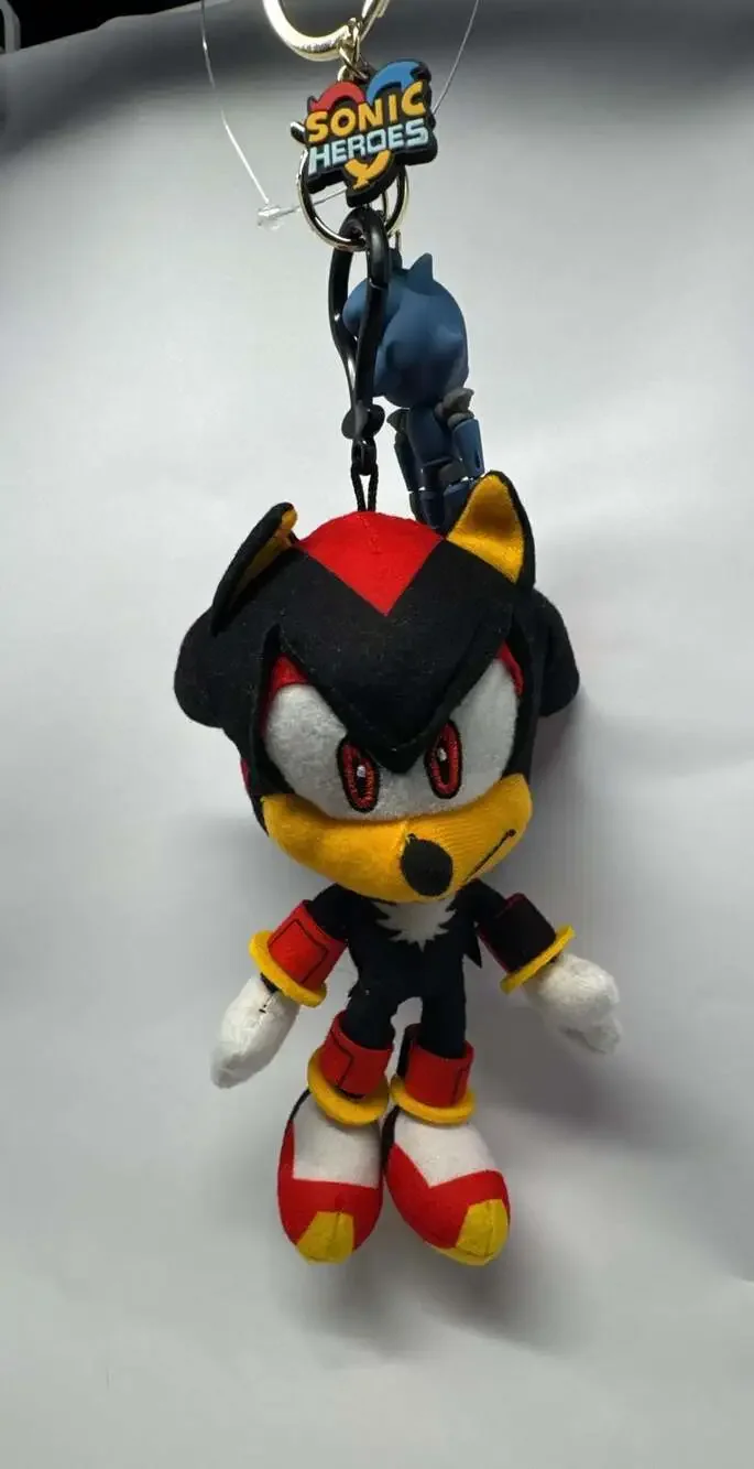 Sonic the Hedgehog Shadow Plush and Metal Sonic Figurine Keychain Set