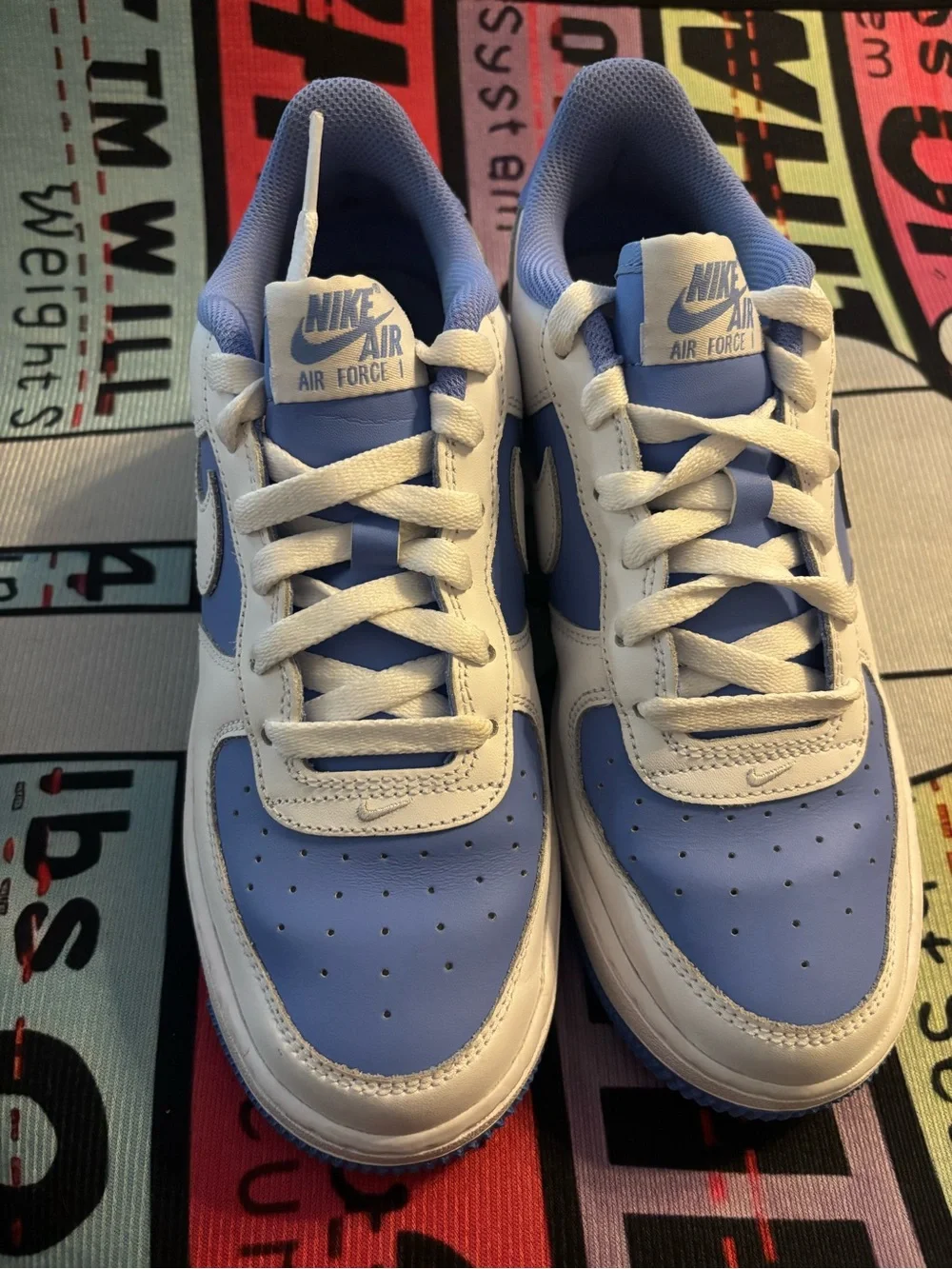 Nike classic low