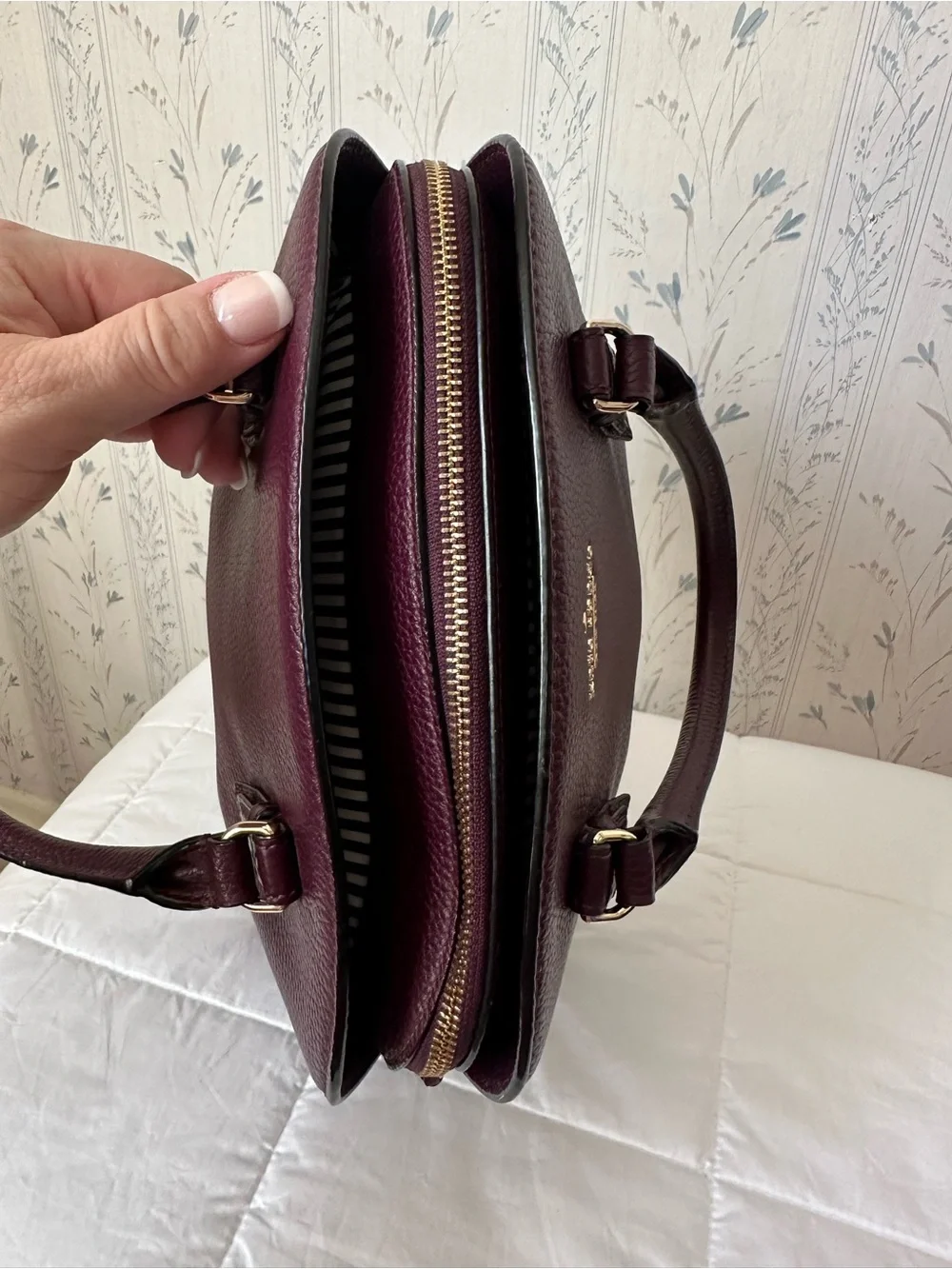 kate spade structured pebbled