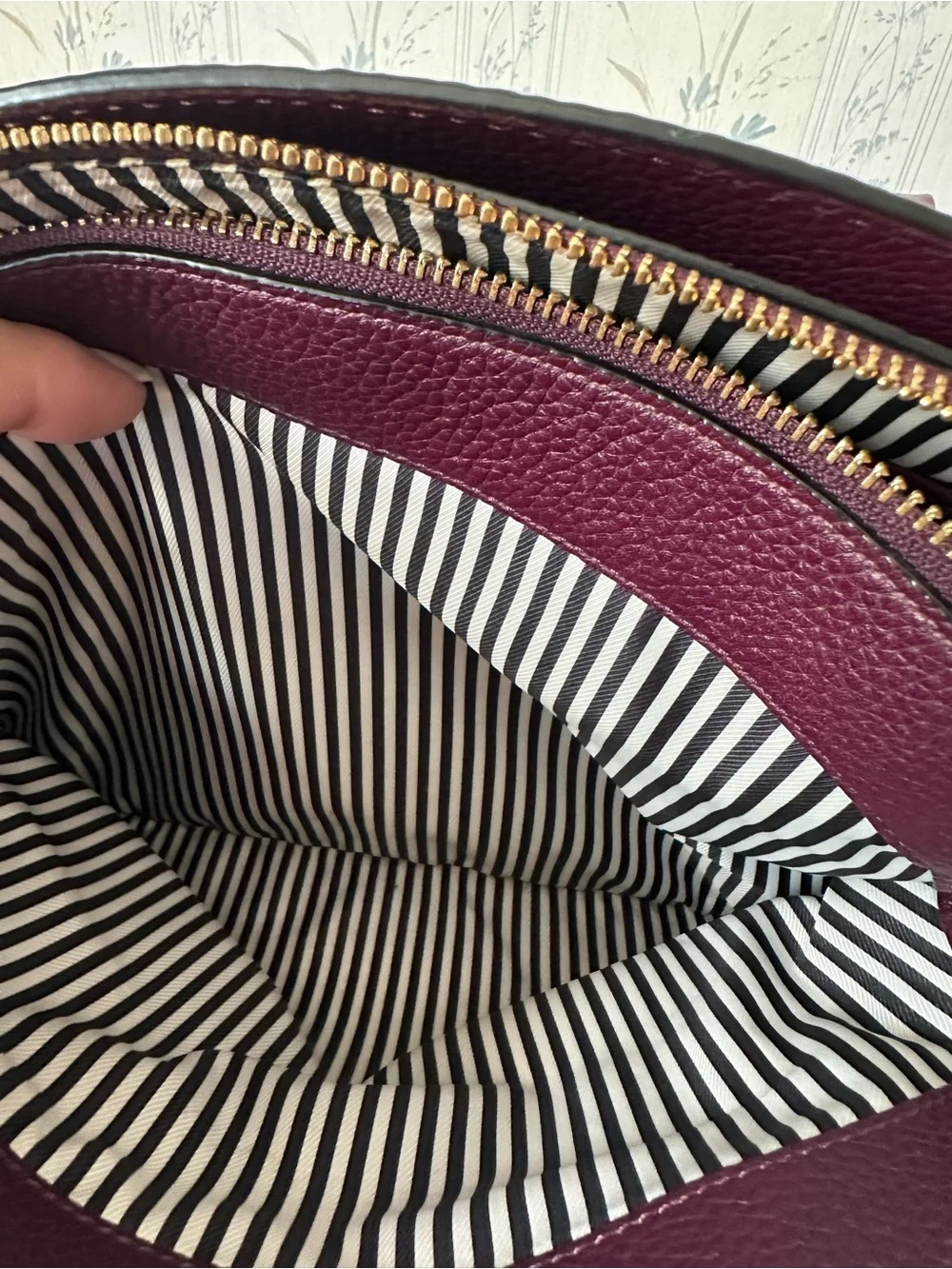kate spade structured pebbled