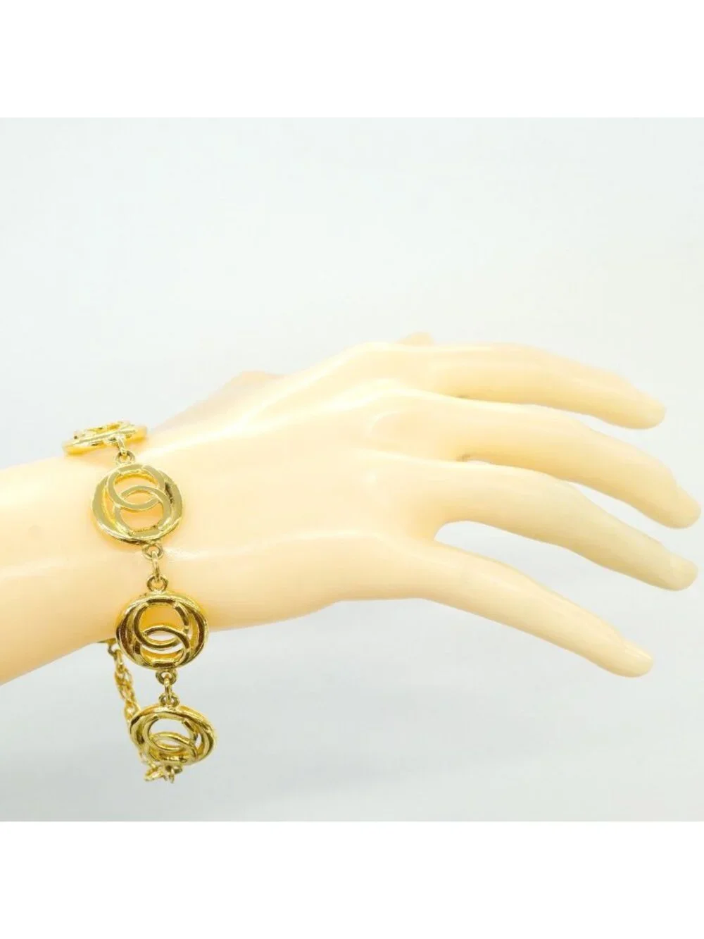 Chanel bracelet vintage