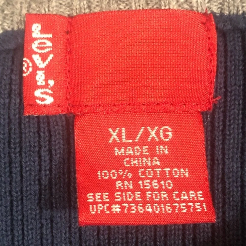 Levis size xl