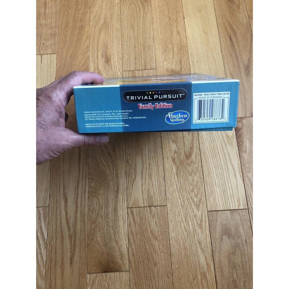 Hasbro trivial pursuit
