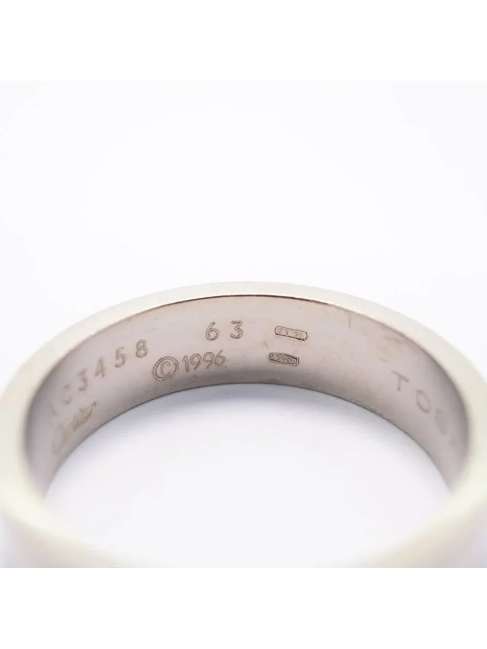 Cartier ring love