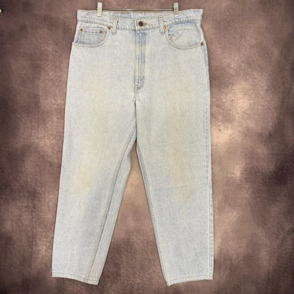 Vintage Levis 550 Jeans Mens 38x30 Light Wash Blue Relaxed Tapered‎ Made USA