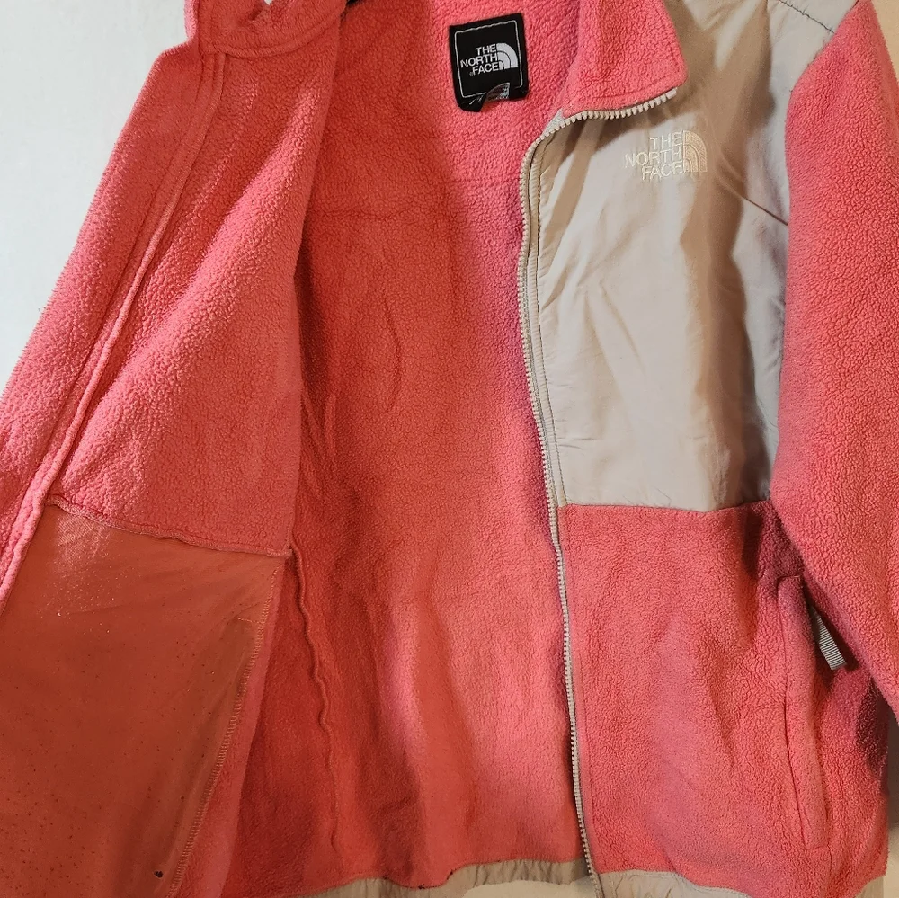 The North Face this north