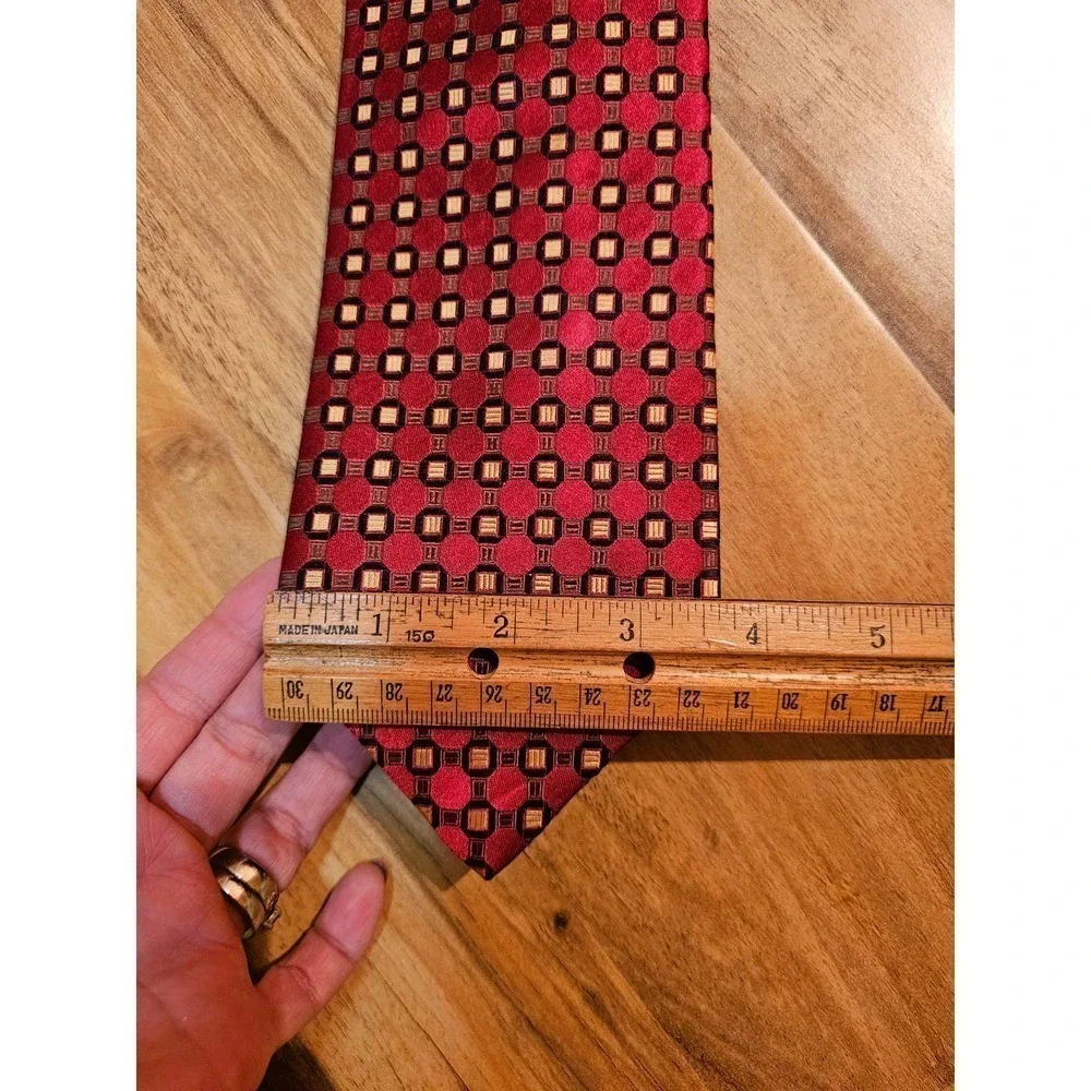 Burberry 100% silk