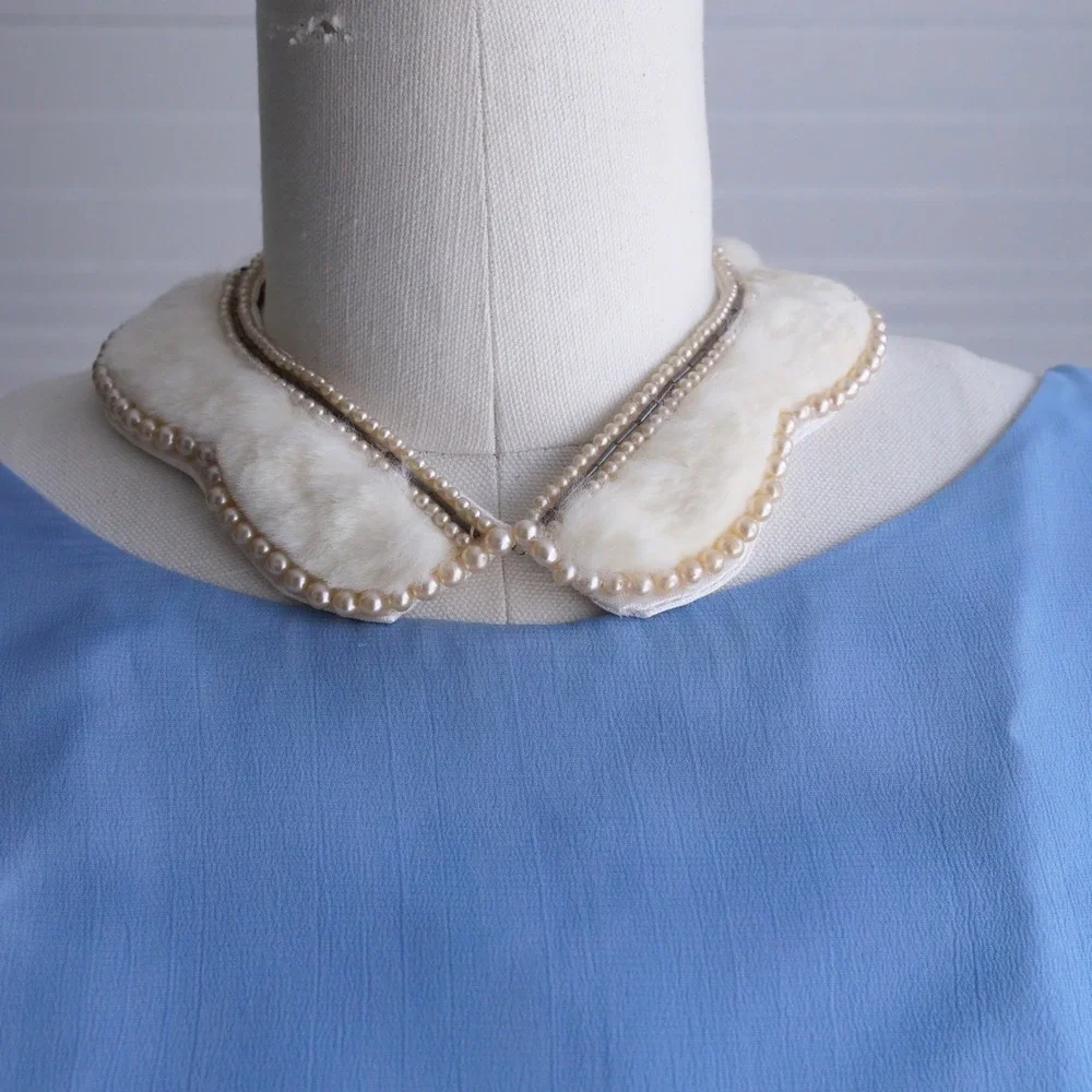 The sweetest vintage 1960s‎ Art Craft ivory rabbit fur and pearly collar