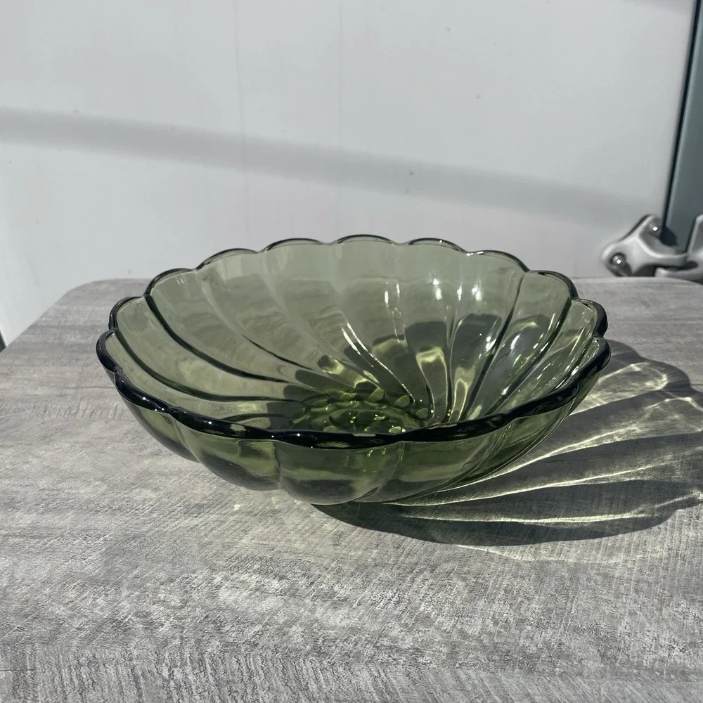 Vintage Hazel Atlas‎ Colonial Swirl/ Capri Seashell Green Serving Bowl