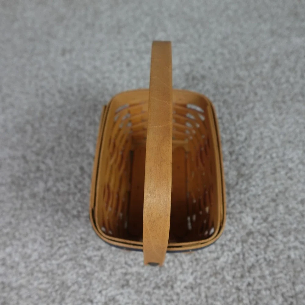 Longaberger 2004 proudly