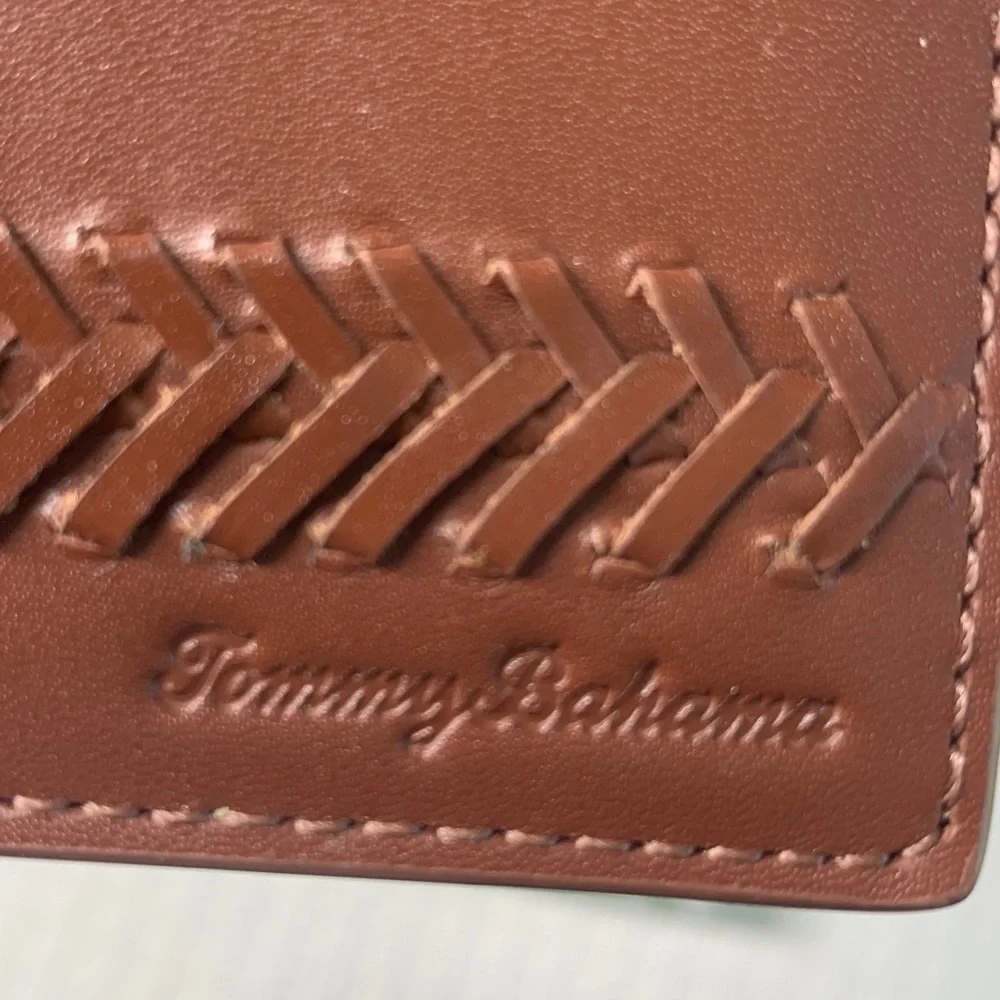 Tommy Bahama brown leather cardholder mens wallet