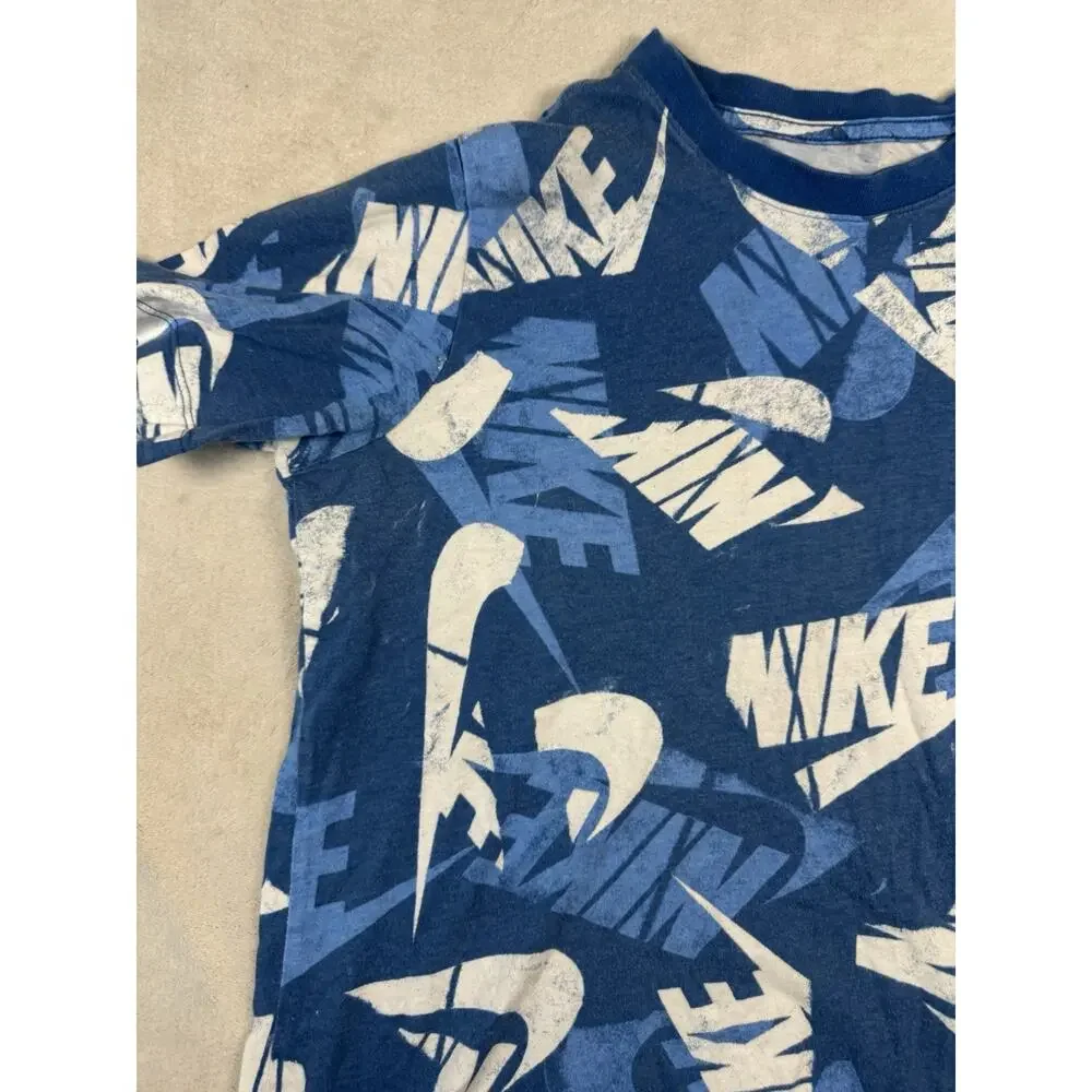 Nike boys xl