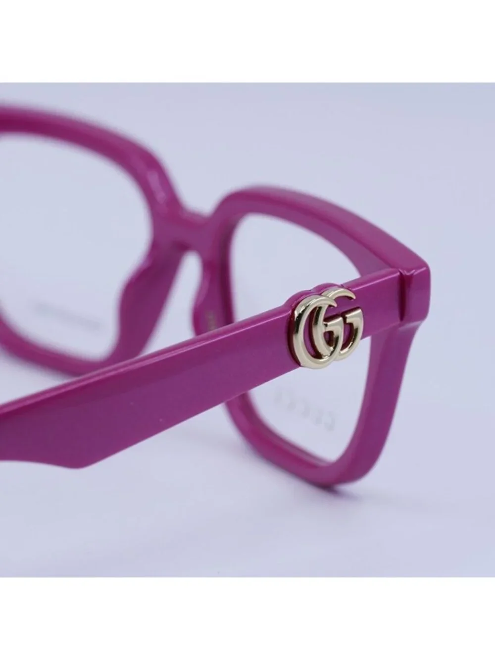 Gucci authentic gg1536o