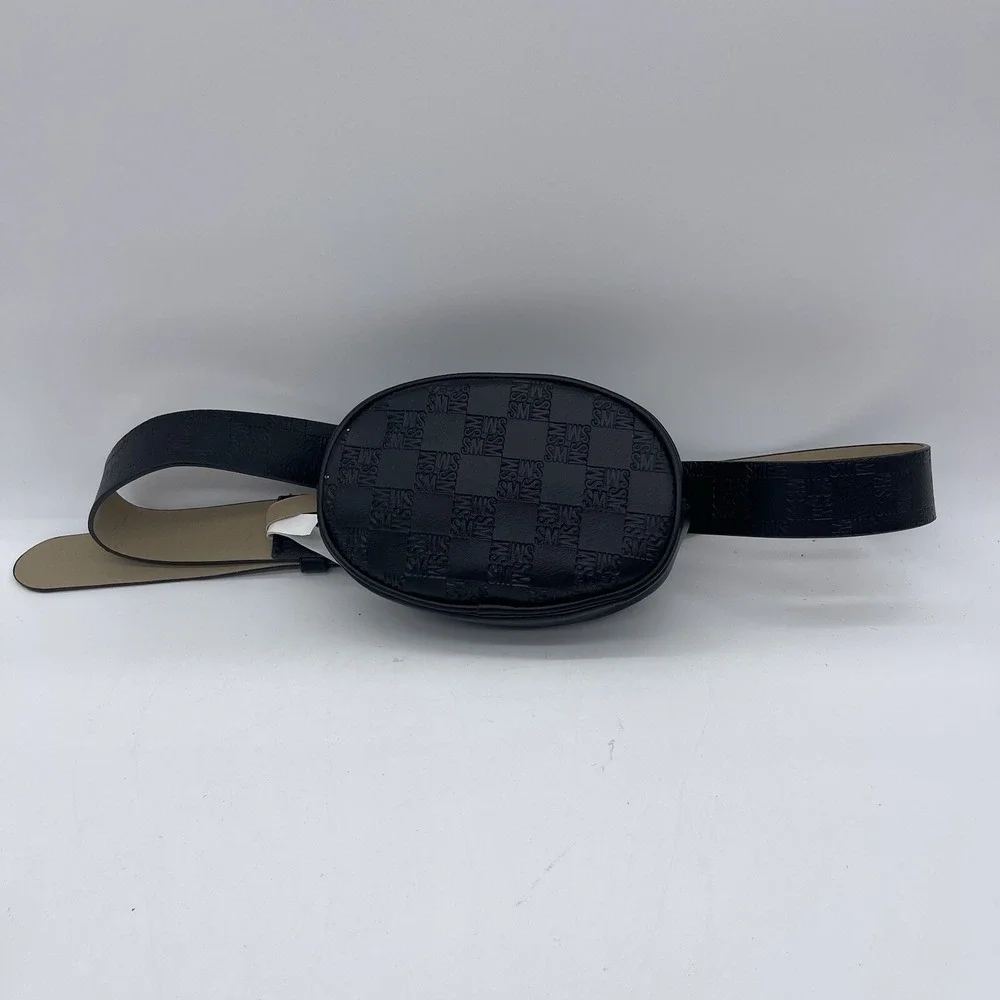 Steve‎ Madden Size 1X Monogram Belt Bag Balck SM83470P Quilted Block Pattern