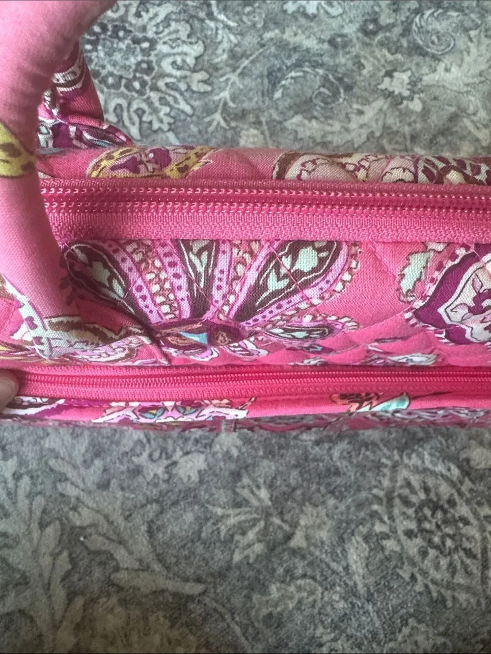 Vera Bradley measures 17”