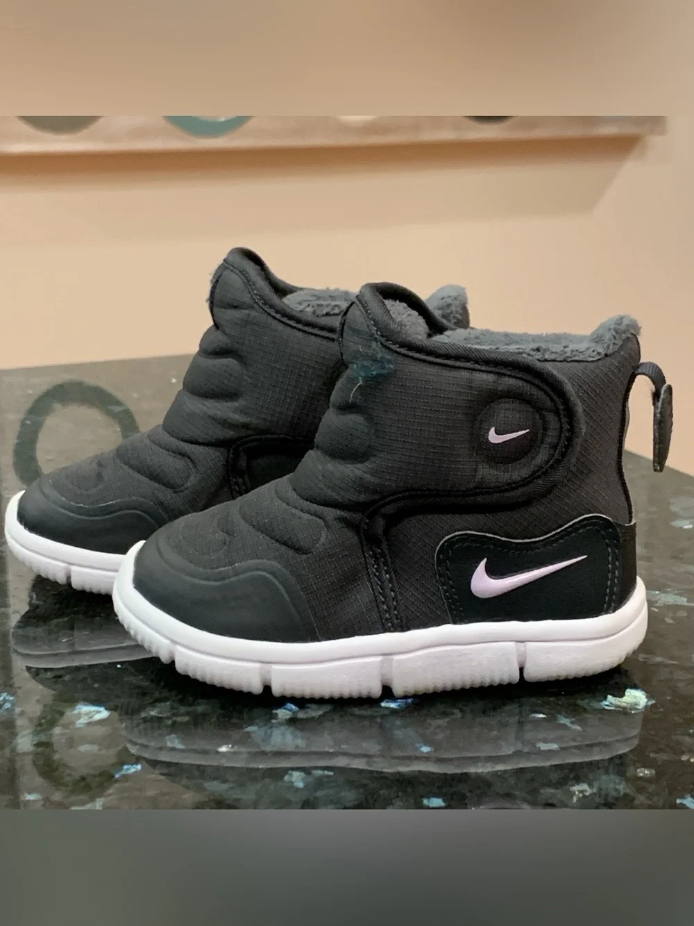 Nike novice toddler