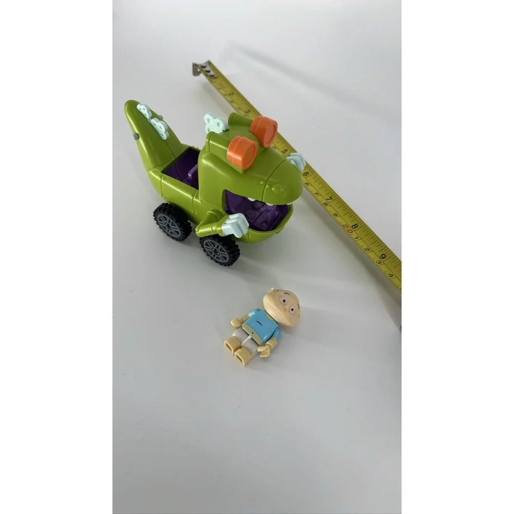 Rugrats Reptar Wagon Snap‎ & Switch Set w/ Tommy