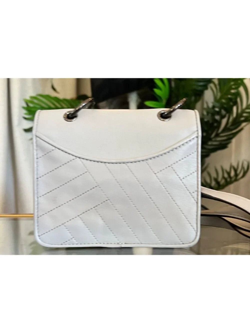 Tory Burch authentic tory
