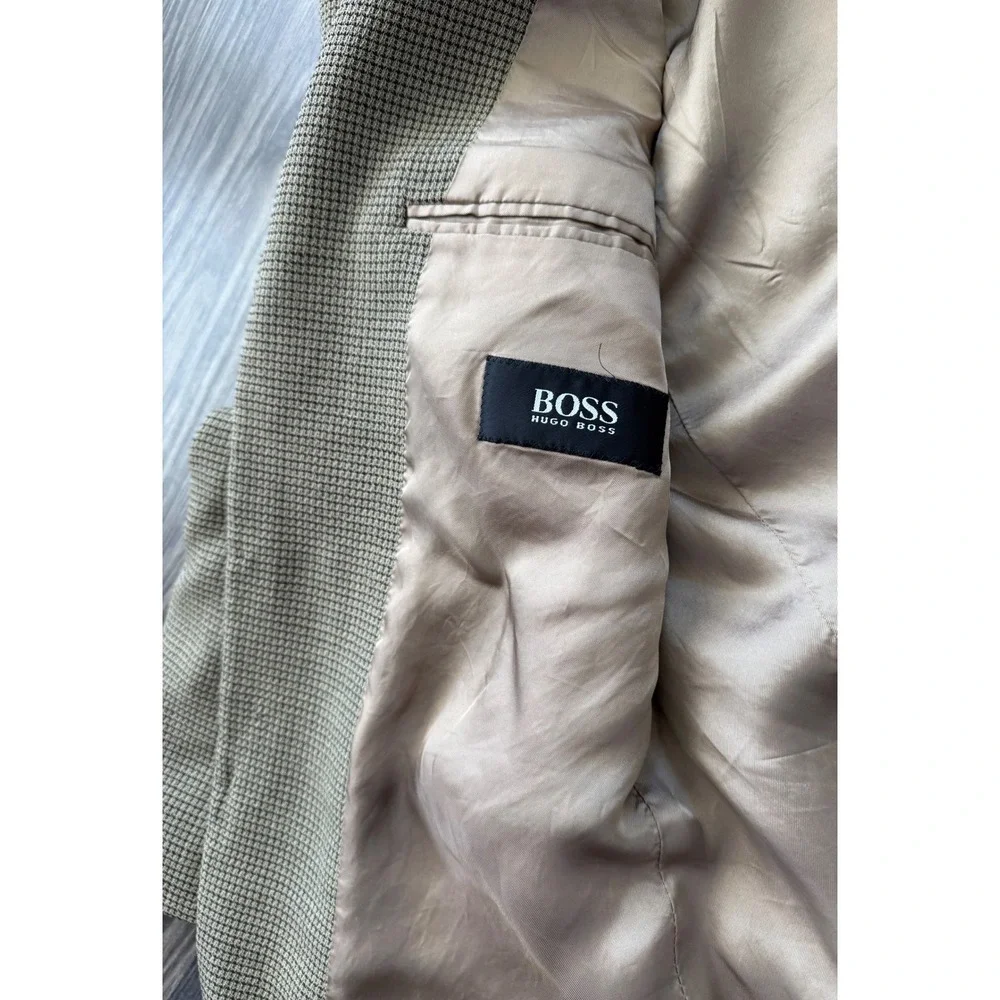 Hugo Boss length 30