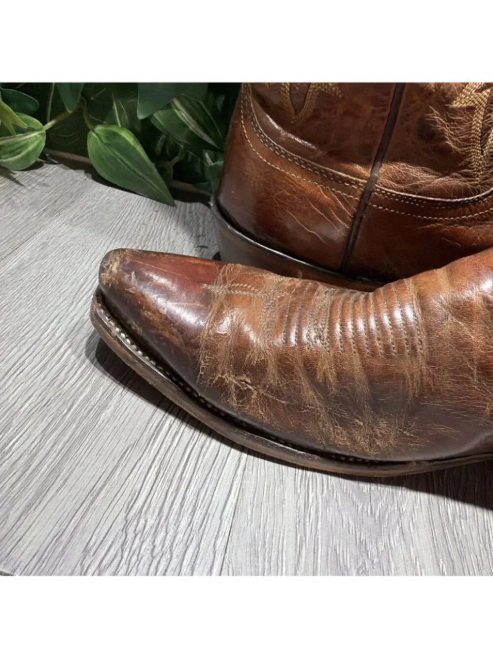 Lucchese cracking leather