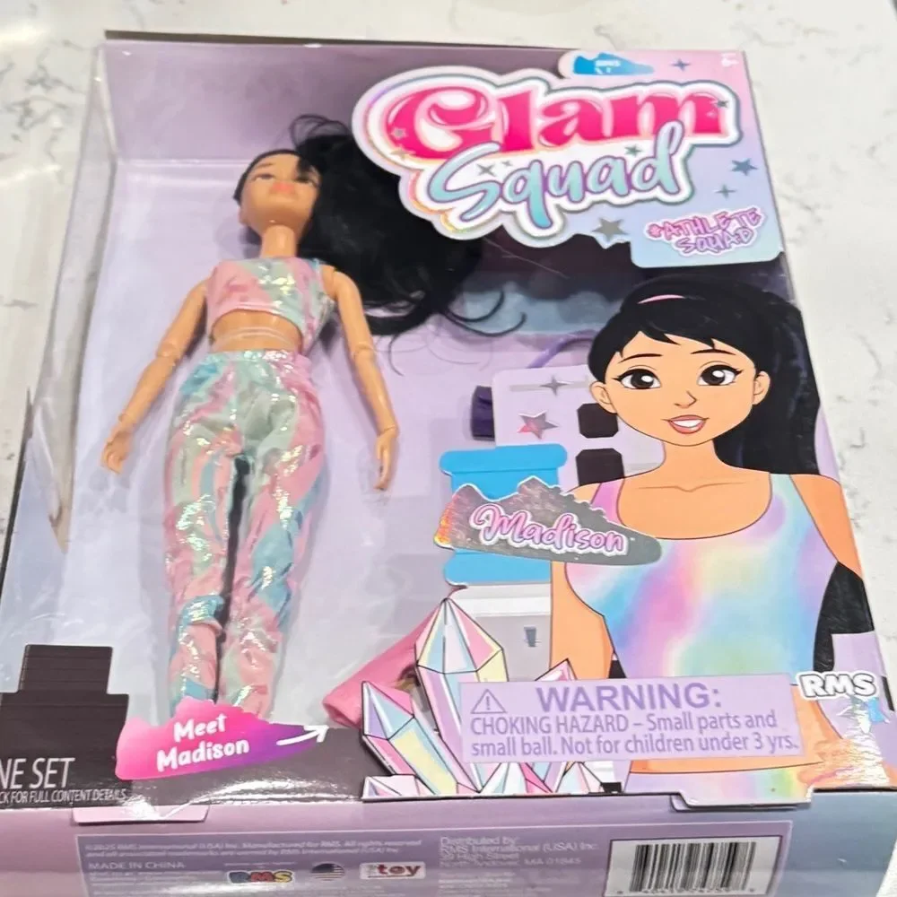 Glam Squad 2 You featuring choking