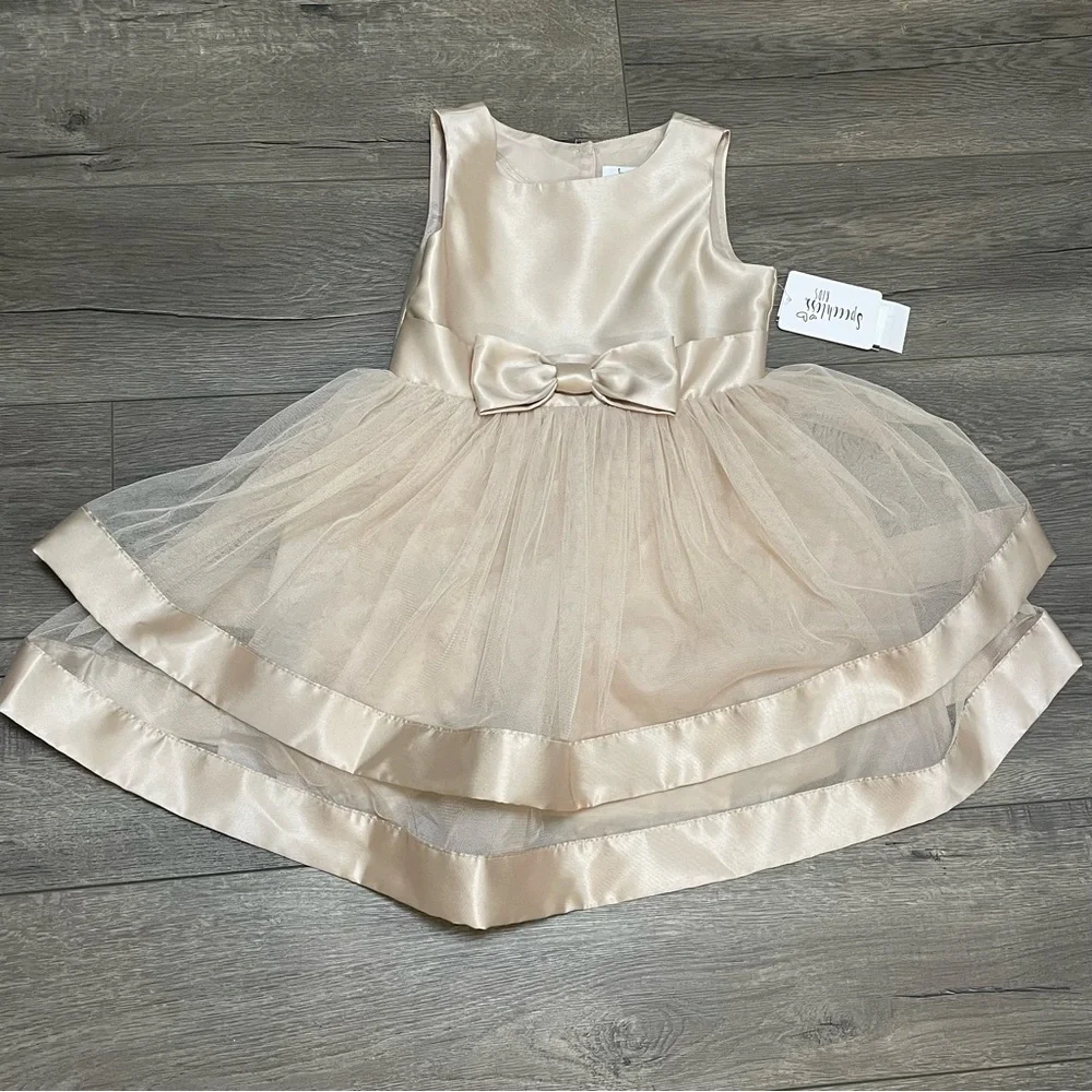 Speechless Kids sleeveless bow lace & tulle dress Fit & Flare Champagne Sz 5 NWT