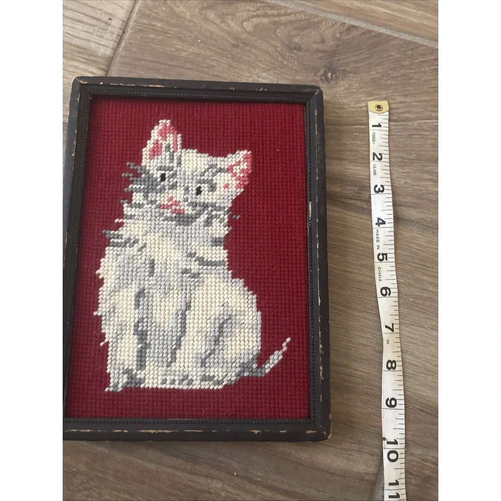 N/A vintage cat