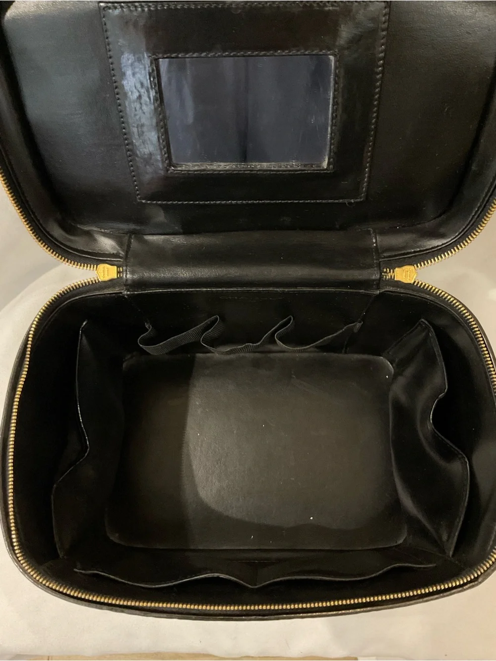 CHANEL vintage black