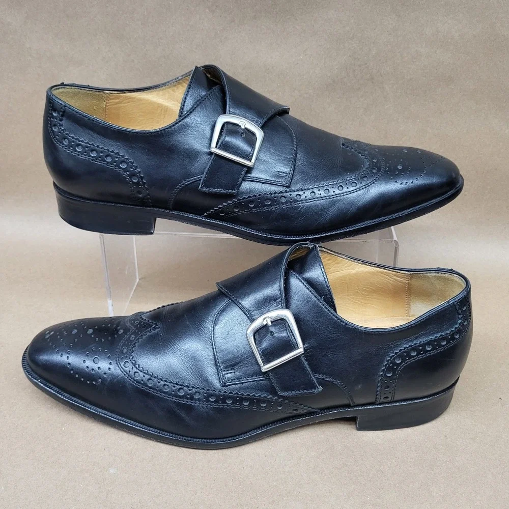 Saks Fifth Avenue preowned no