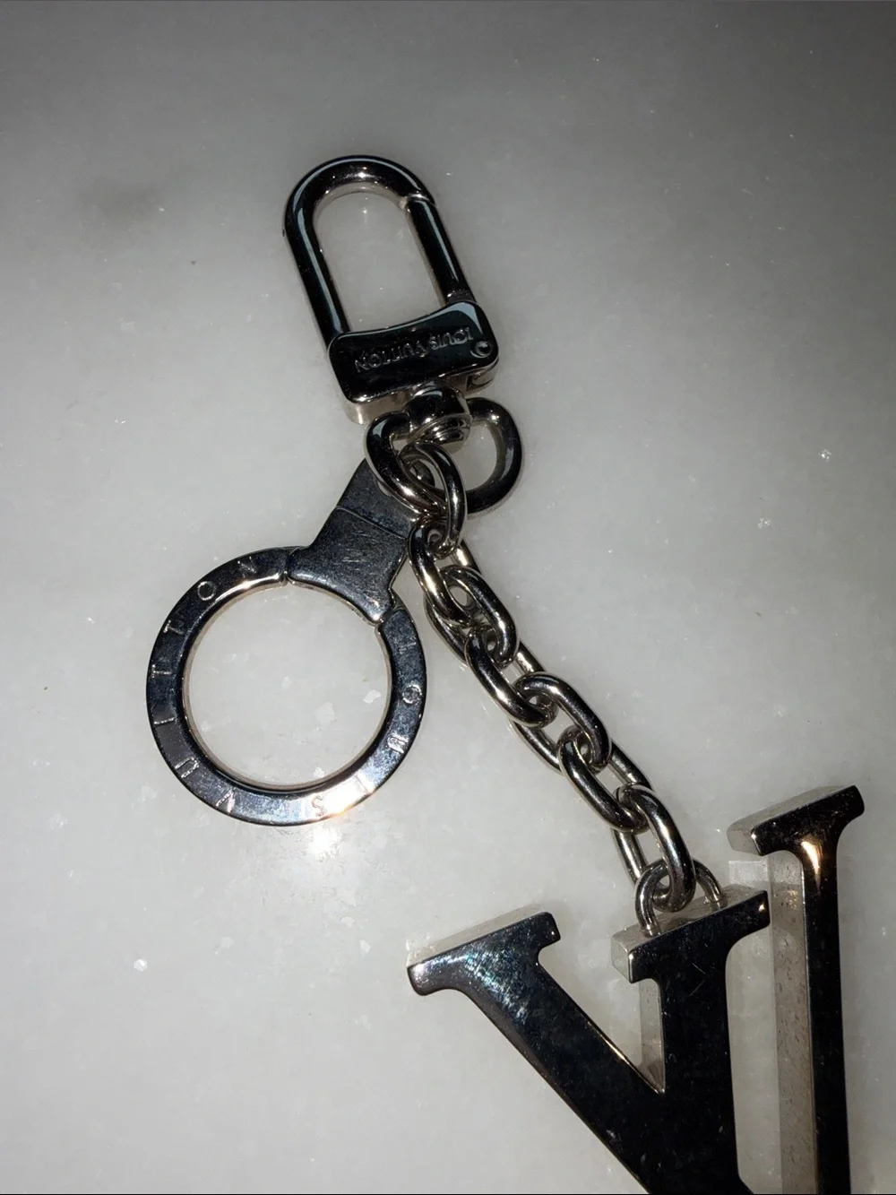 Louis Vuitton louis logo