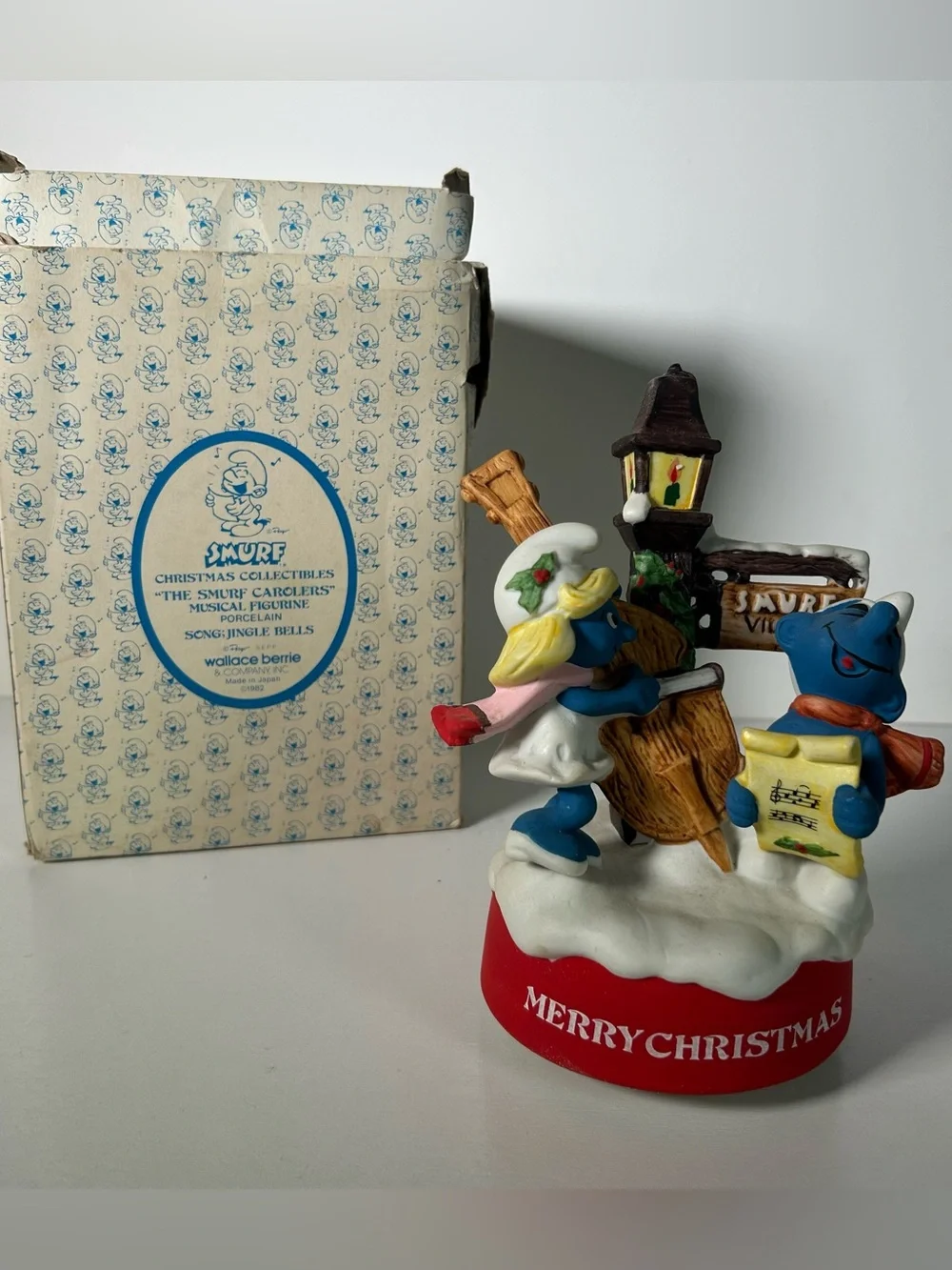 Smurfs Christmas Music Box #7485 Wallace Berrie Peyo Japan Box Vintage 1982