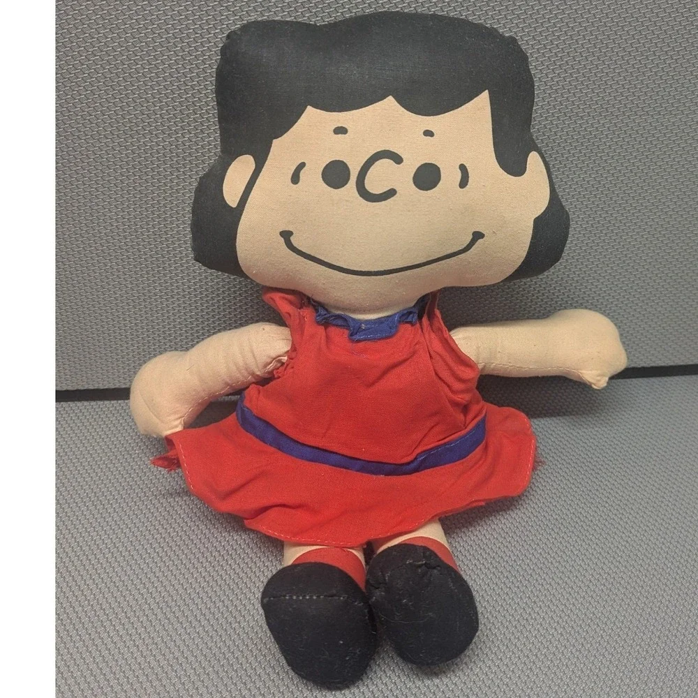VTG 1952 Peanuts Lucy van Pelt Cloth Rag Doll Red Plush 14