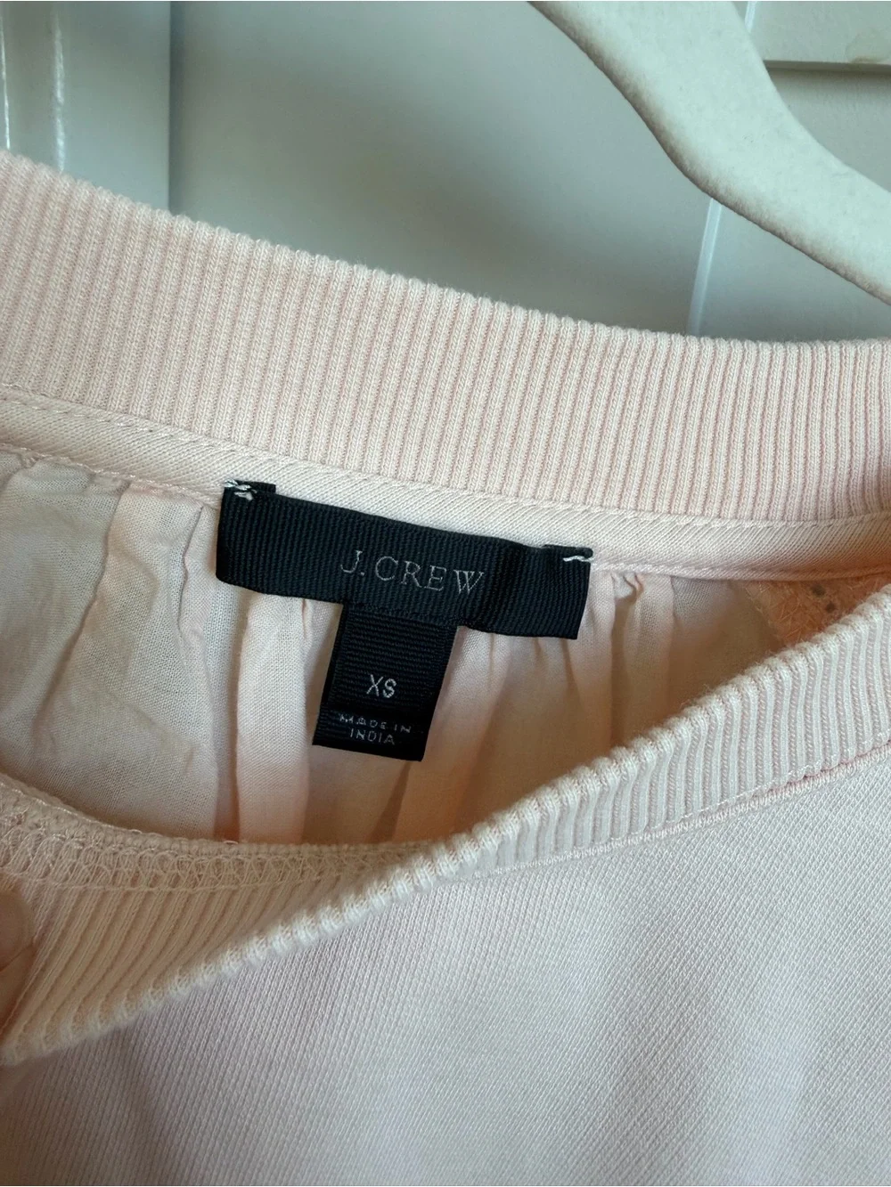 J. Crew neckline easy