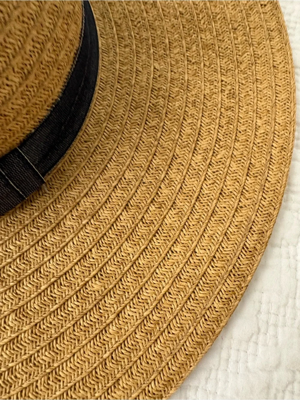 August Hats classic tan