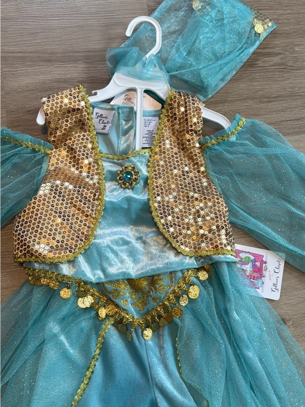 N/A aqua gold