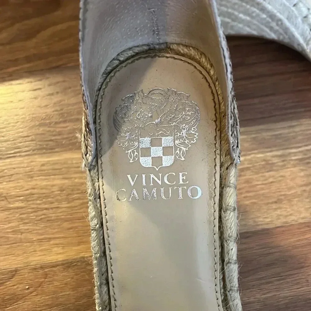 Vince Camuto brand new