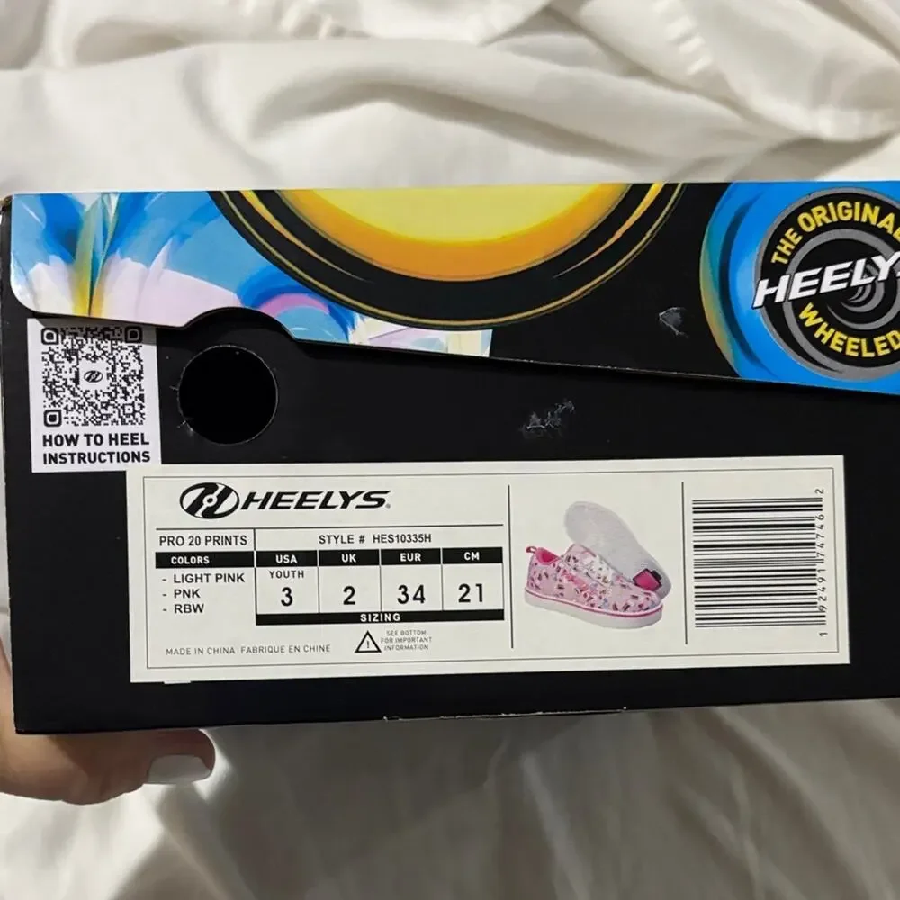 Heelys 3 Colorful wheeled shoe new in box NWT