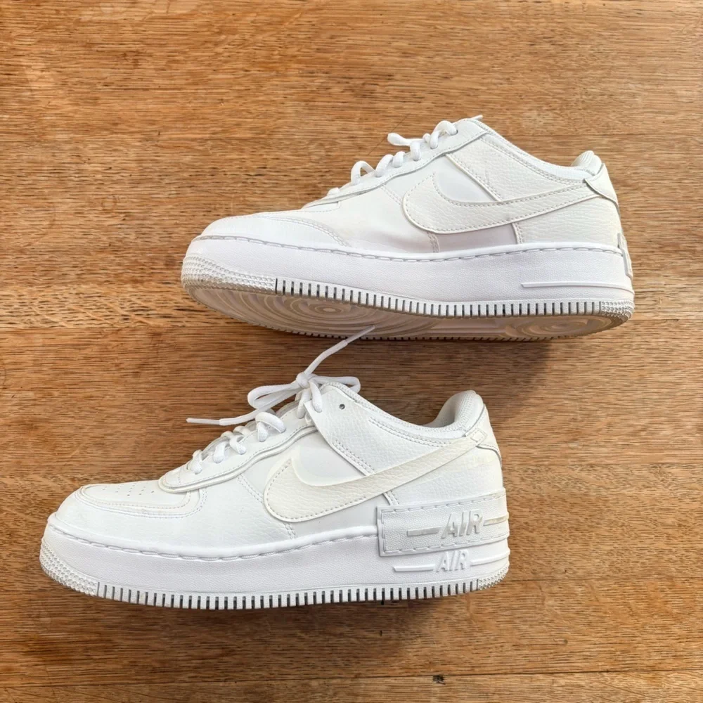 Nike airforce triple