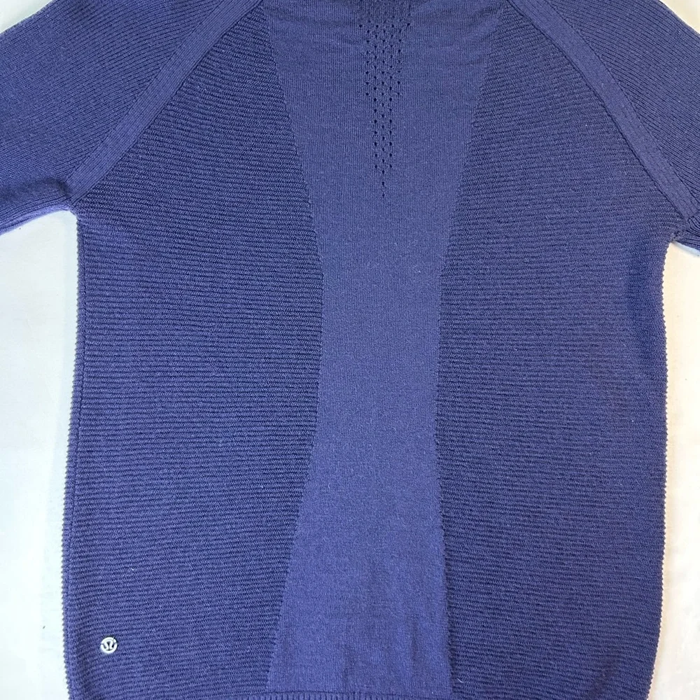 lululemon athletica navy warm