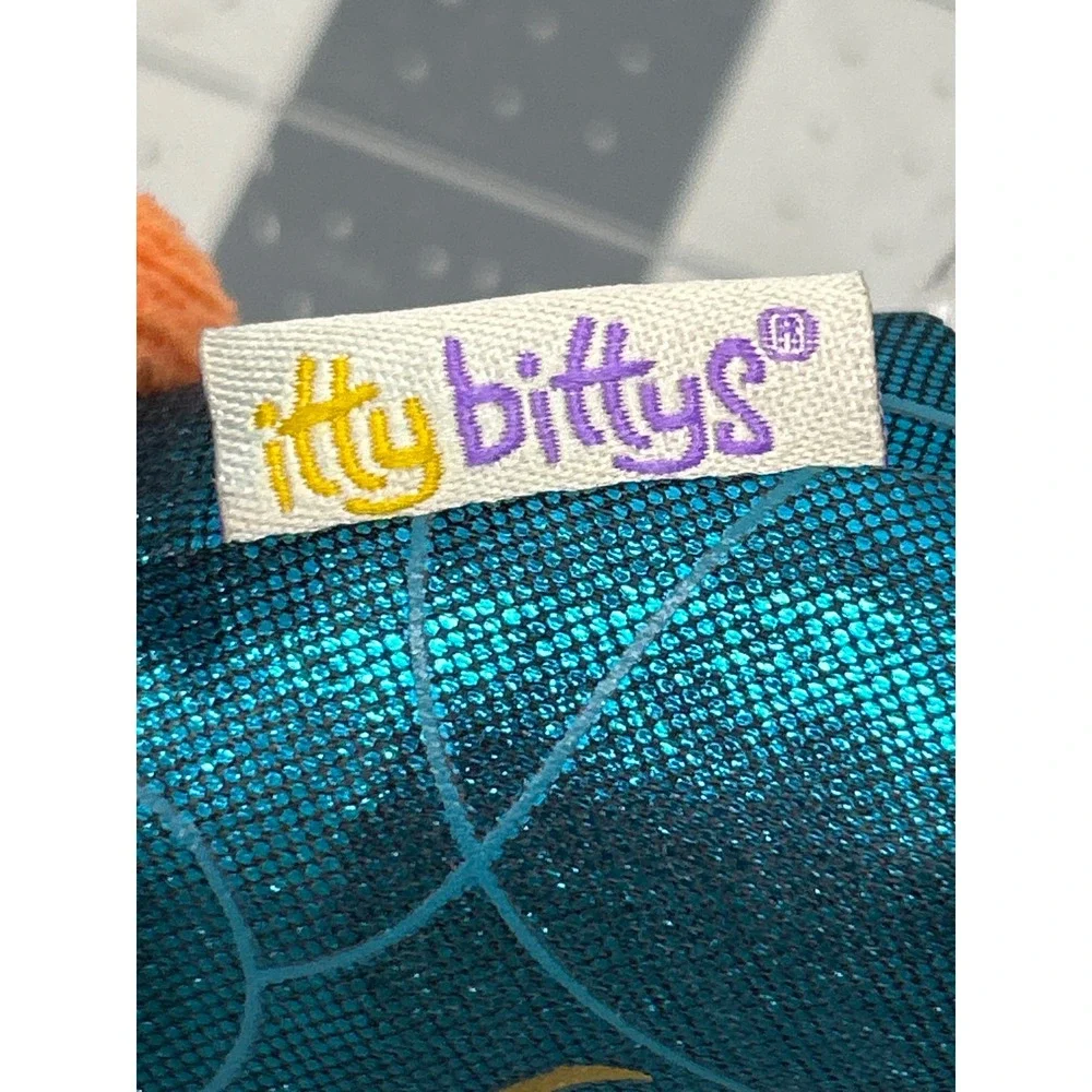 Hallmark itty bittys