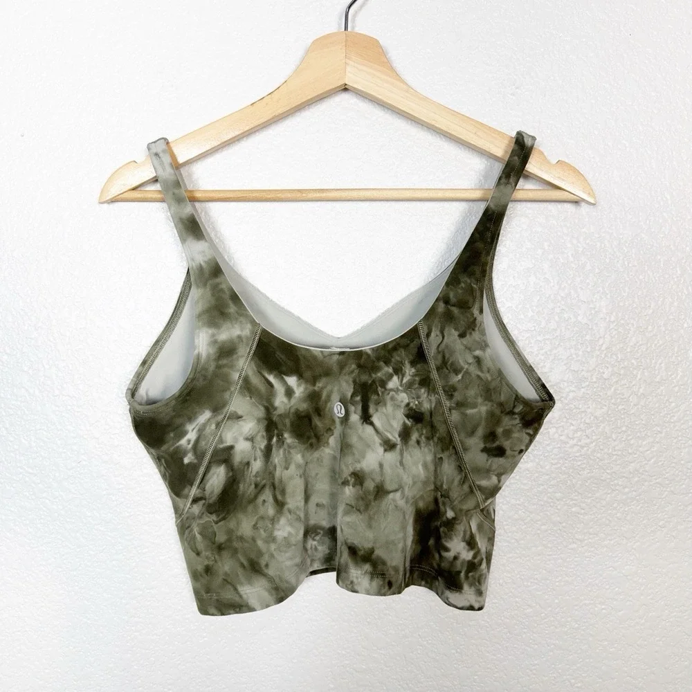 lululemon athletica tye tags