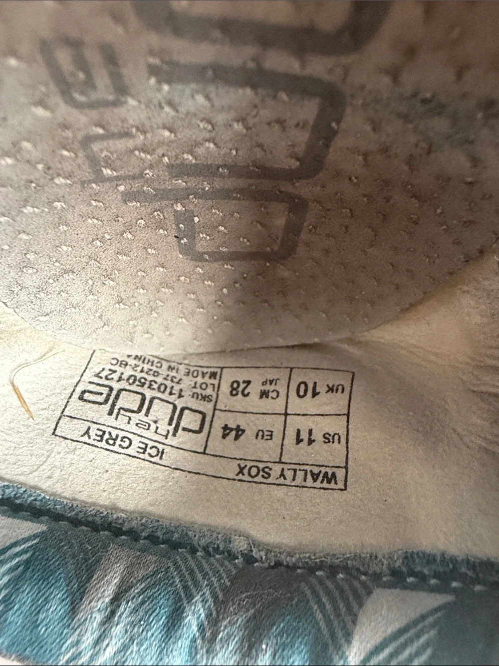 Hey Dude three pairs