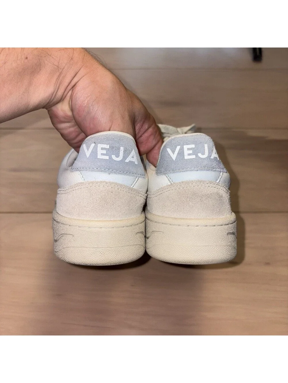 Veja pre owned