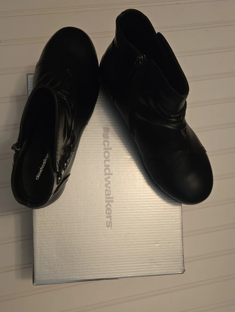 cloudwalkers zipper comfortable upper