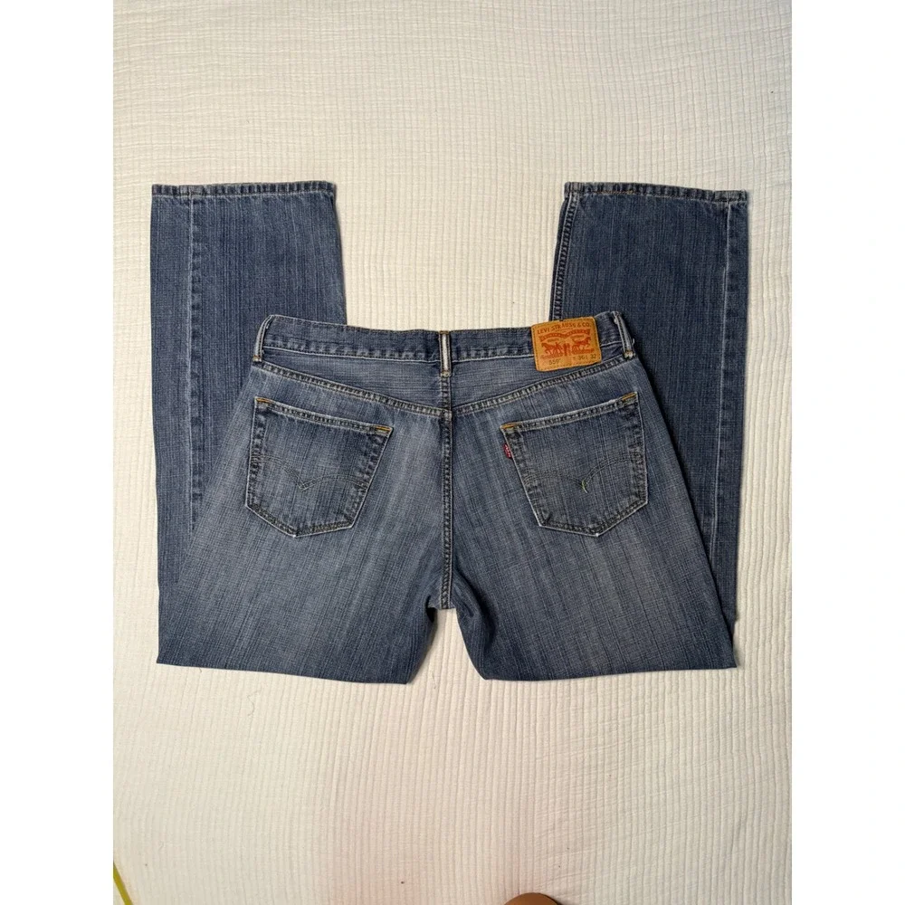 Levi's 559 Relaxed Straight Blue Medium Wash Denim Jeans Size 36x32