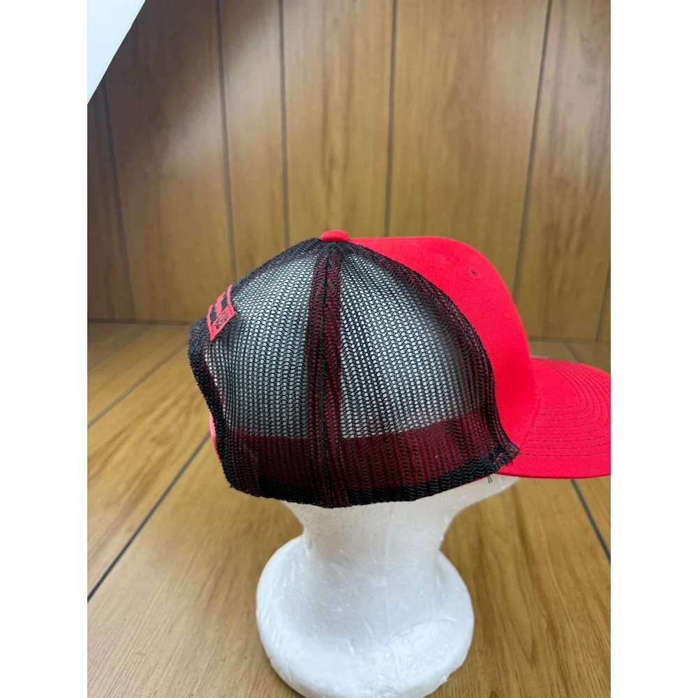 Caterpillar trucker hat