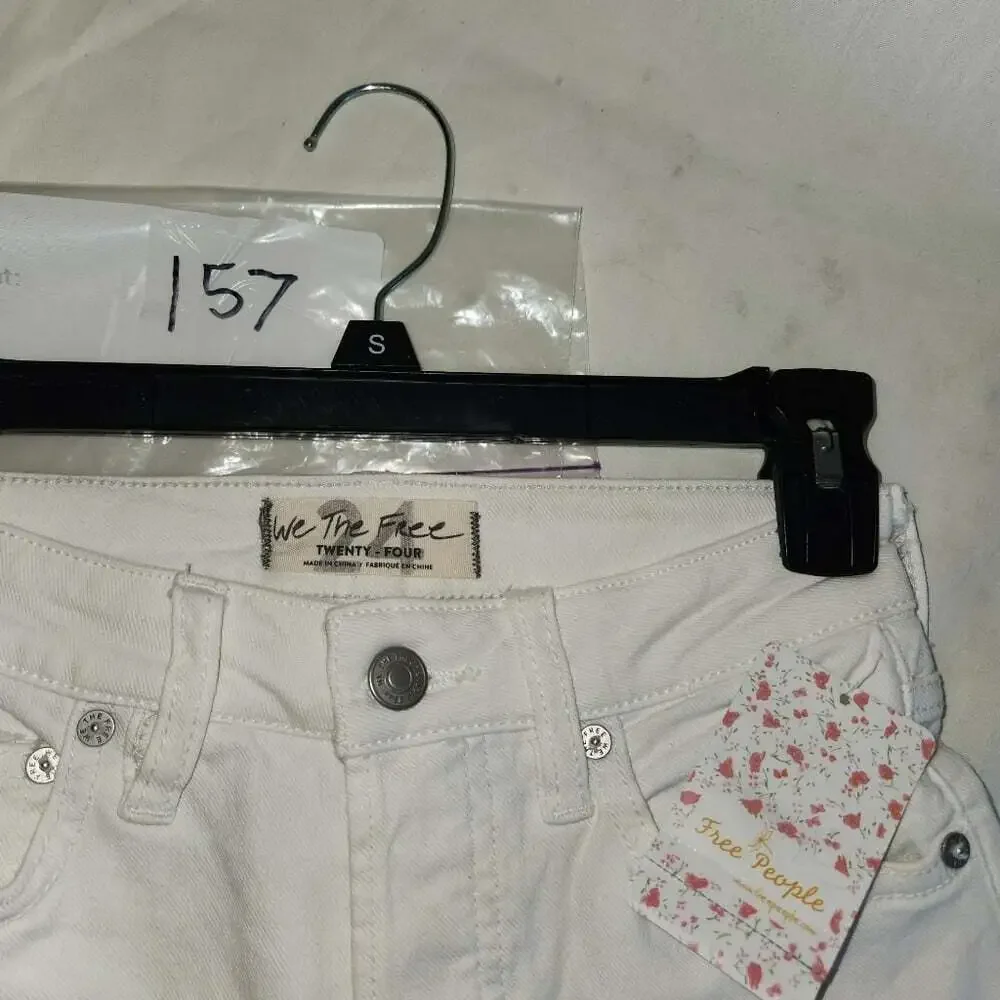 We The Free Free People Womens White Denim Shorts Size 24 NWT