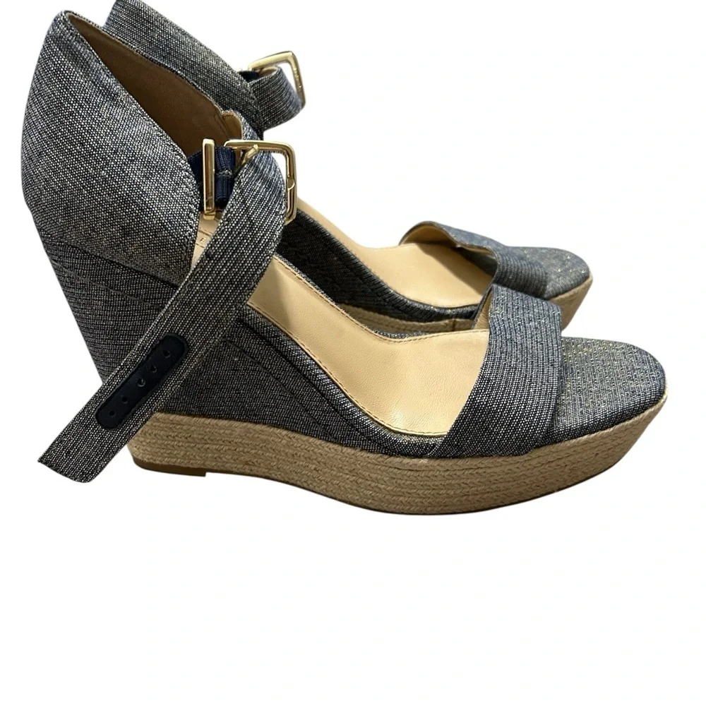 ANTONIO MELANI product details
