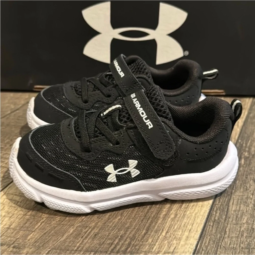 Under Armour new authentic